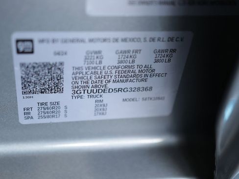 Used 2024 GMC Sierra 1500 SLT w/ SLT Premium Plus Package image 44