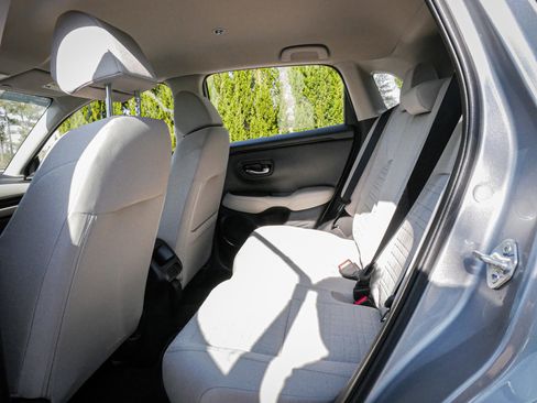 Certified 2025 Honda HR-V LX image 29