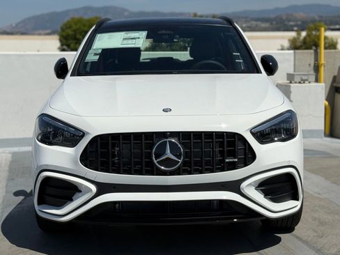 New 2026 Mercedes-Benz GLA 35 AMG 4MATIC image 5