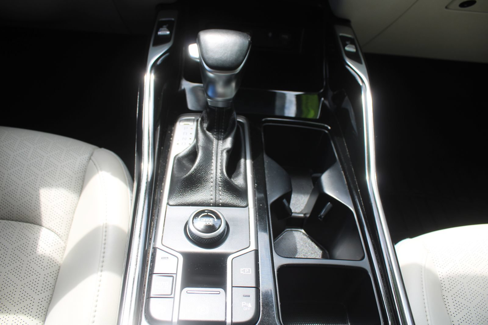 Certified 2022 Kia Sorento SX FWD image 35