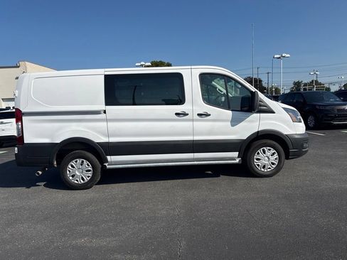Used 2025 Ford Transit 250 Low Roof w/ Exterior Upgrade Package RWD image 4