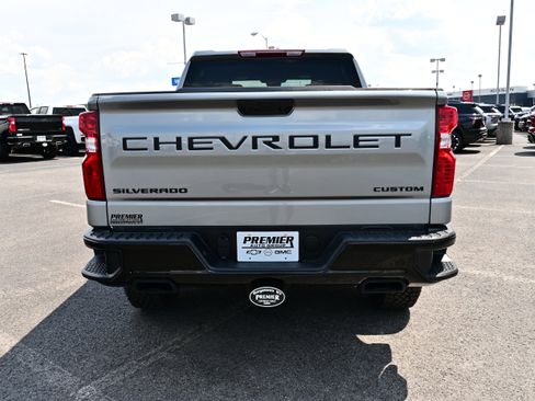 New 2026 Chevrolet Silverado 1500 Custom Trail Boss AWD/4WD image 7