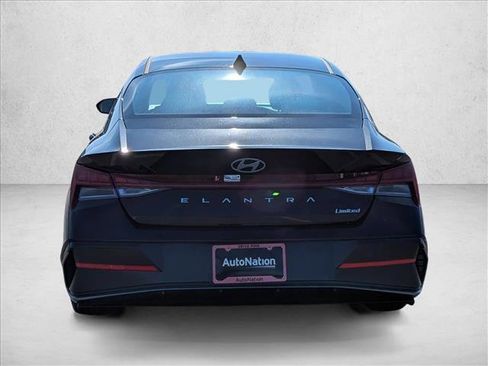 New 2026 Hyundai Elantra Limited image 6