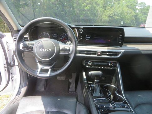 Used 2023 Kia K5 EX FWD image 11