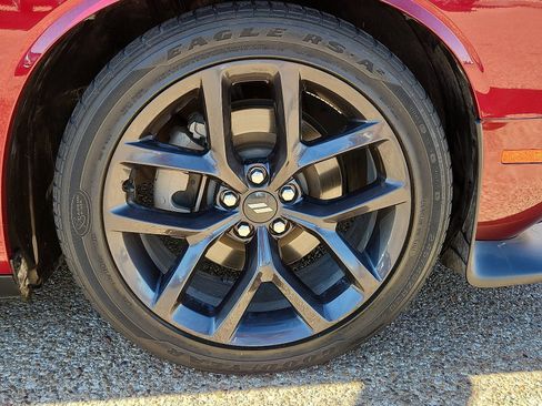 Used 2021 Dodge Challenger GT w/ Blacktop Package image 7