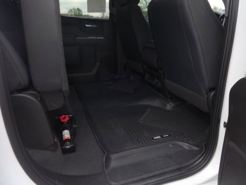 Used 2019 Chevrolet Silverado 1500 Custom Trail Boss w/ Custom Convenience Package image 11