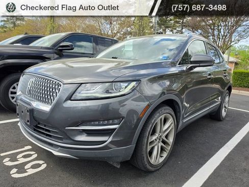 Used 2019 Lincoln MKC Reserve w/ MKC Climate Package image 1
