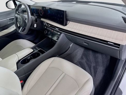 Certified 2025 Hyundai Sonata SEL FWD image 30