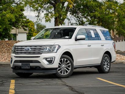 Used 2018 Ford Expedition Limited w/ Equipment Group 301A