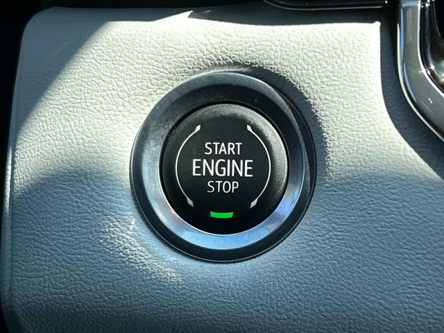 Used 2024 GMC Canyon AT4X AWD/4WD image 34