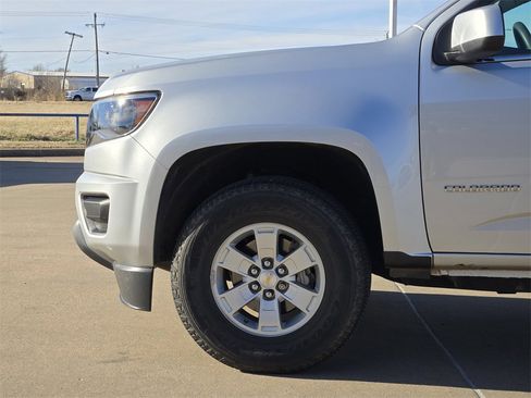 Used 2020 Chevrolet Colorado W/T w/ WT Convenience Package image 28