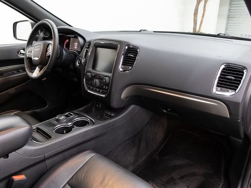 Used 2016 Dodge Durango R/T w/ Technology Group image 18