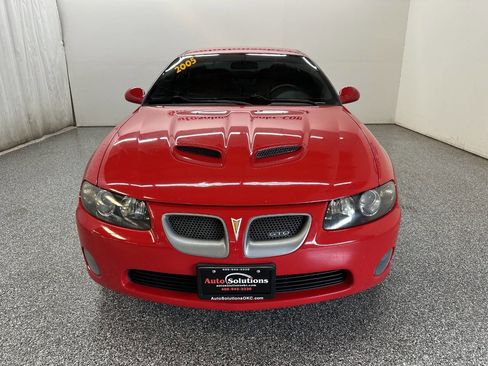 Used 2005 Pontiac GTO image 2