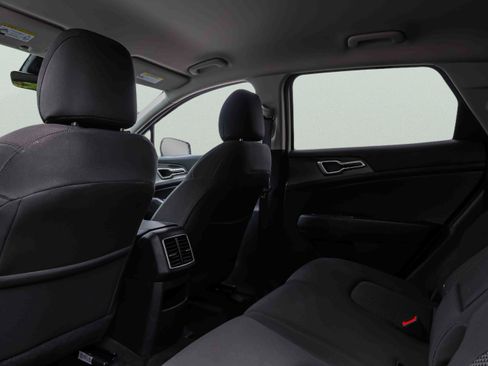 Certified 2023 Kia Sportage LX AWD/4WD image 21