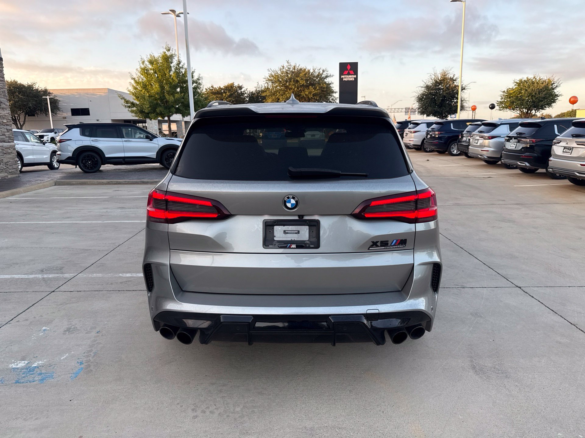 Used 2021 BMW X5 M w/ Competition Package AWD/4WD image 4