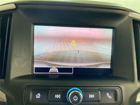 Used 2023 GMC Terrain SLE w/ Driver Convenience Package image 39