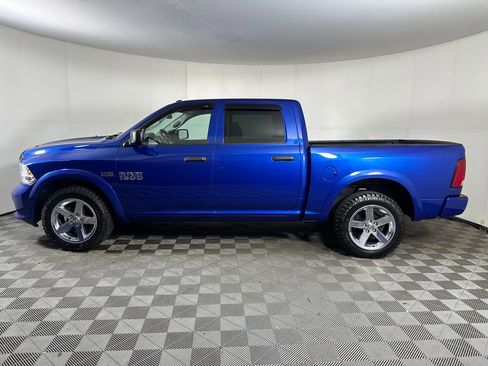 Used 2017 RAM 1500 Express AWD/4WD image 2