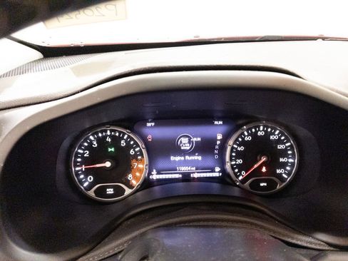 Used 2017 Jeep Renegade Limited w/ Advanced Technology Group image 12