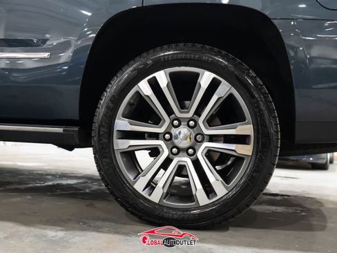 Used 2019 GMC Yukon Denali w/ Denali Ultimate Package image 12