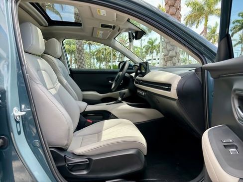 New 2026 Honda HR-V EX-L image 11