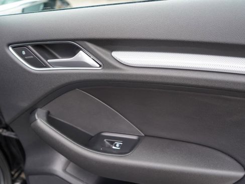 Used 2016 Audi A3 e-tron Premium Plus w/ Premium Plus Package image 58