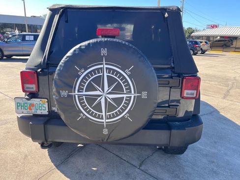 Used 2017 Jeep Wrangler Sport w/ Quick Order Package 24S image 4