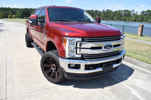 Used 2017 Ford F250 Lariat w/ Lariat Value Package AWD/4WD image 2