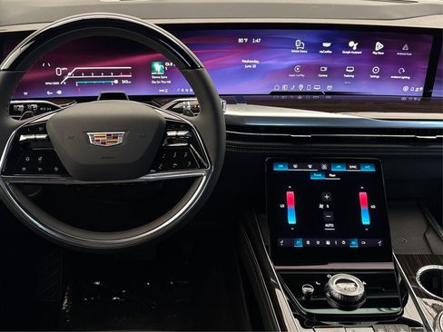 New 2026 Cadillac Escalade 4WD image 16