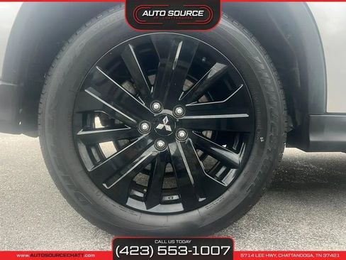 Used 2021 Mitsubishi Outlander Sport ES FWD image 16
