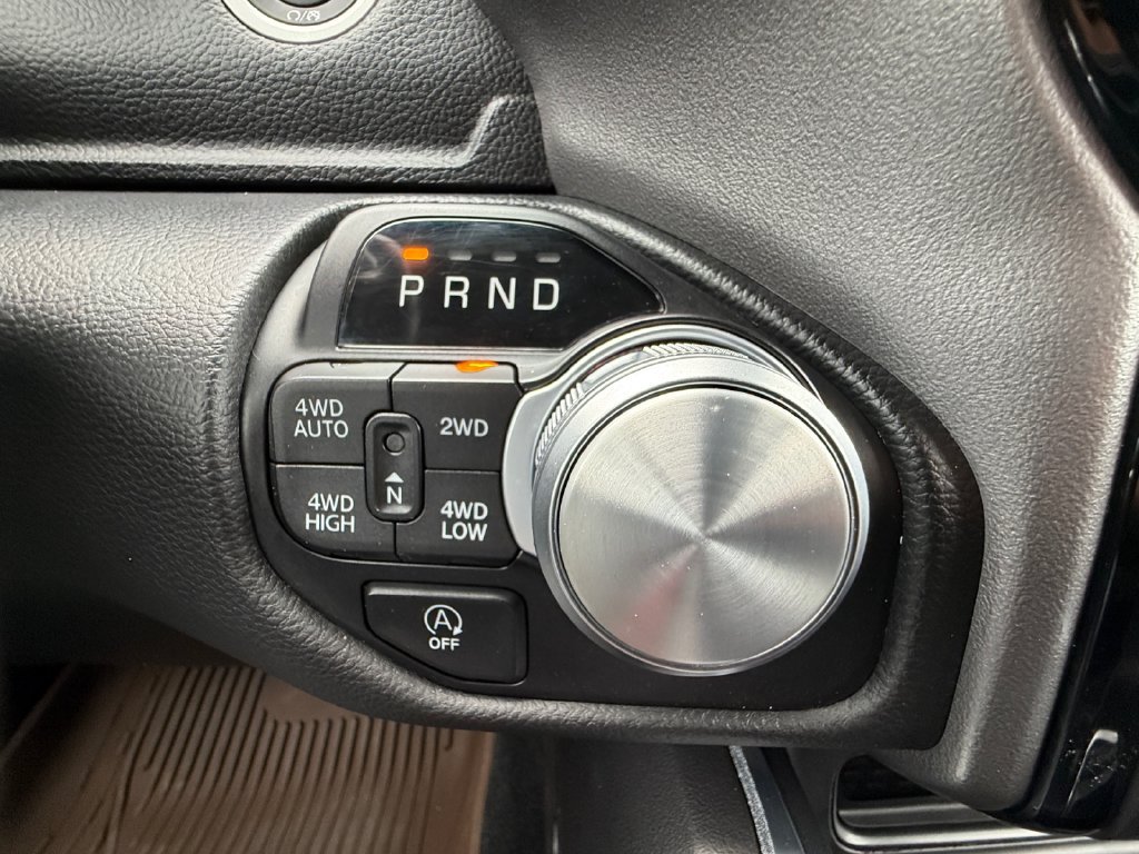 Used 2023 RAM 1500 Laramie AWD/4WD image 25