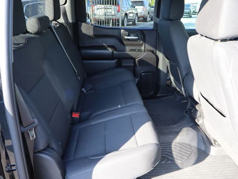 Used 2024 Chevrolet Silverado 1500 Custom Trail Boss AWD/4WD image 32