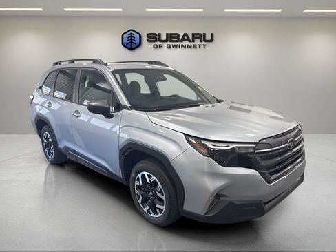 Used 2026 Subaru Forester Premium AWD/4WD image 5