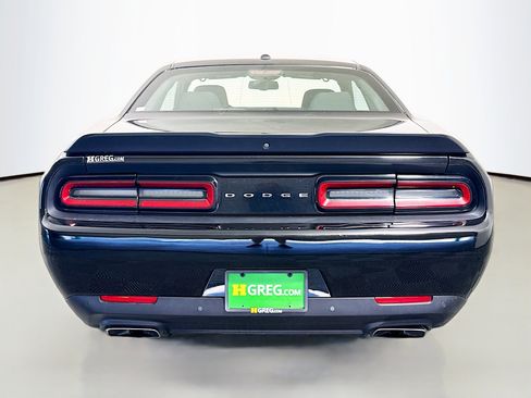 Used 2023 Dodge Challenger R/T image 8