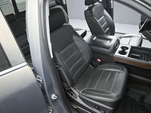 Used 2017 GMC Sierra 1500 Denali w/ Denali Ultimate Package image 19