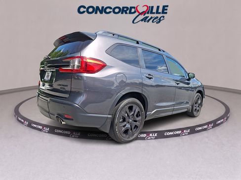 Used 2023 Subaru Ascent Onyx Edition AWD/4WD image 7