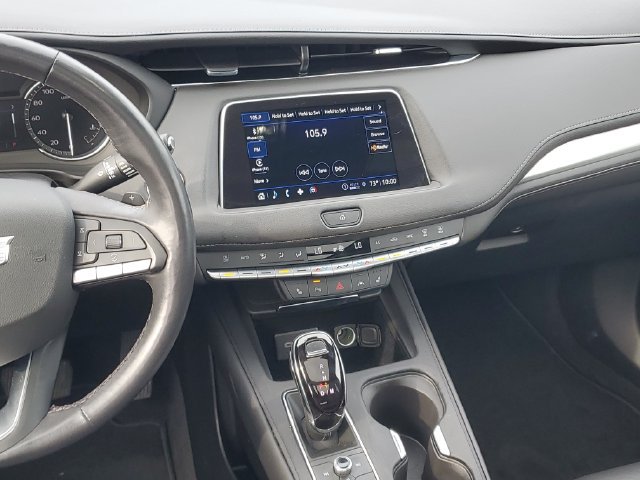 Certified 2023 Cadillac XT4 Premium Luxury w/ Cold Weather Package AWD/4WD image 31