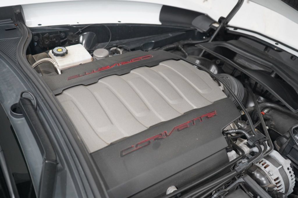 Used 2018 Chevrolet Corvette Grand Sport RWD image 33