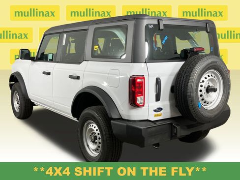 New 2025 Ford Bronco 4-Door image 9