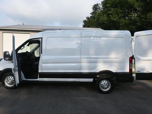 Used 2023 Ford Transit 250 Medium Roof AWD w/ Load Area Protection Package image 25