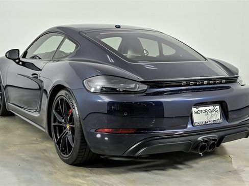 Used 2019 Porsche 718 Cayman GTS RWD image 7