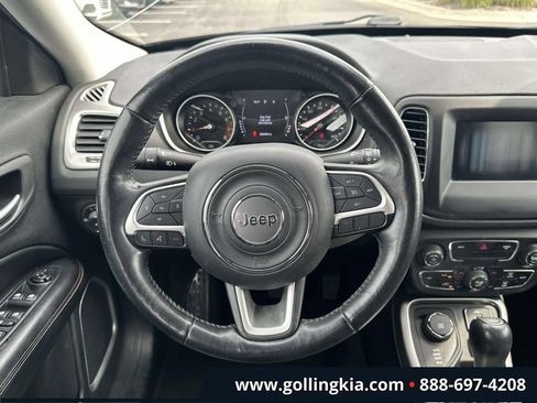 Used 2019 Jeep Compass Latitude w/ Cold Weather Group AWD/4WD image 14