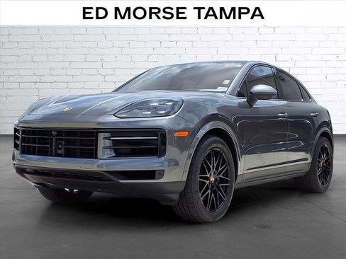 Used 2024 Porsche Cayenne Coupe AWD/4WD image 1