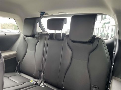 New 2026 Kia Carnival EX image 26