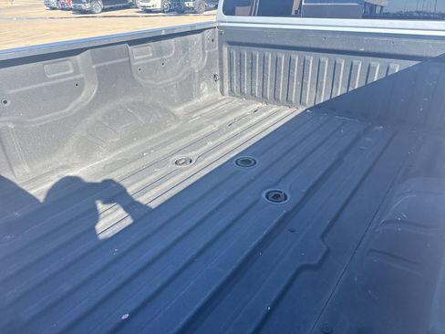 Used 2018 Nissan Titan PRO-4X image 8