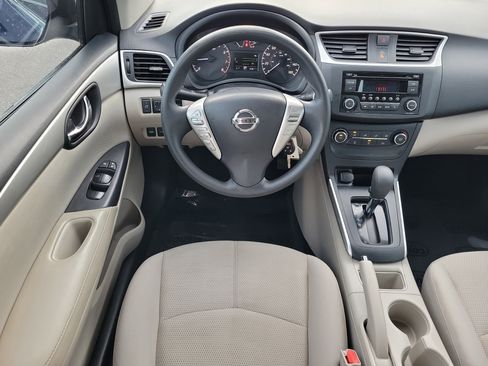 Used 2016 Nissan Sentra S image 14