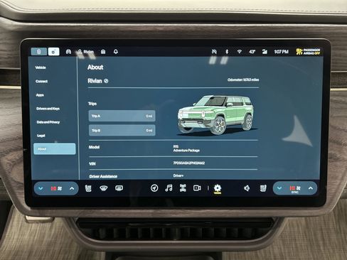 Used 2023 Rivian R1S Adventure image 29