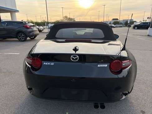 Used 2019 MAZDA MX-5 Miata Grand Touring image 5