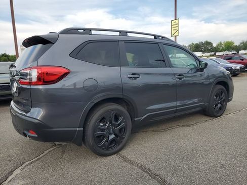 Certified 2025 Subaru Ascent Bronze Edition w/ Onyx Package AWD/4WD image 7