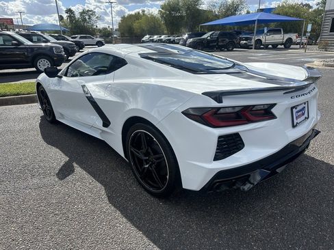 Used 2025 Chevrolet Corvette Stingray Coupe w/ 1LT image 4