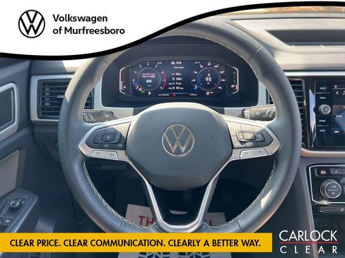 Certified 2023 Volkswagen Atlas SE w/ Black Wheel Package FWD image 16